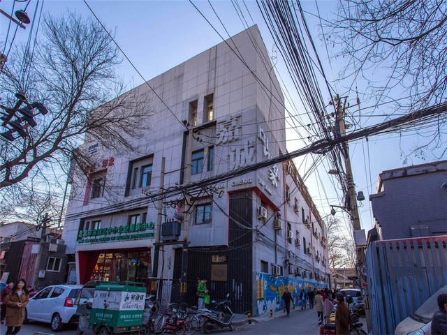 创意升降桌哪个品牌性价比高